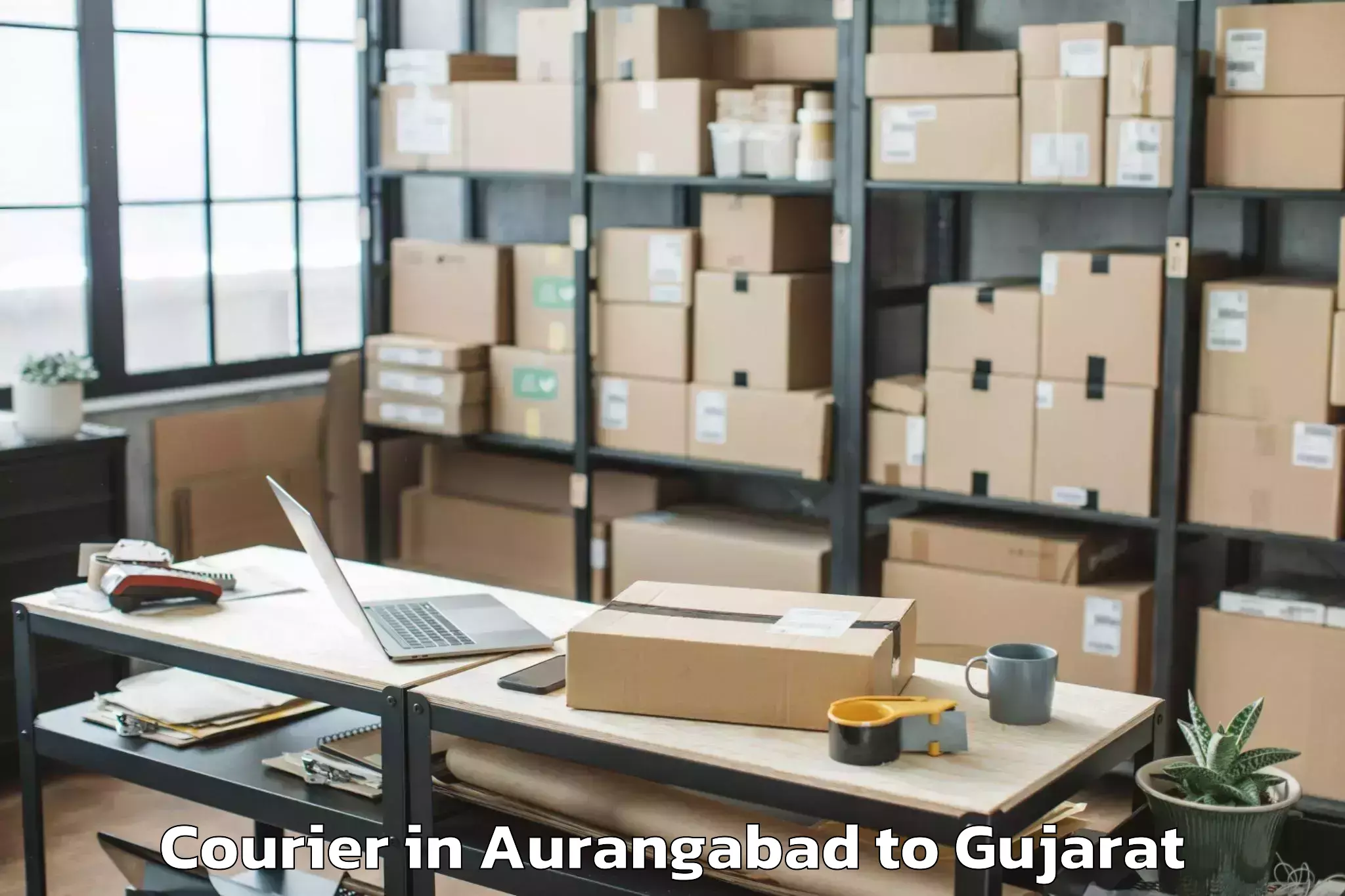 Easy Aurangabad to Saurashtra University Rajkot Courier Booking